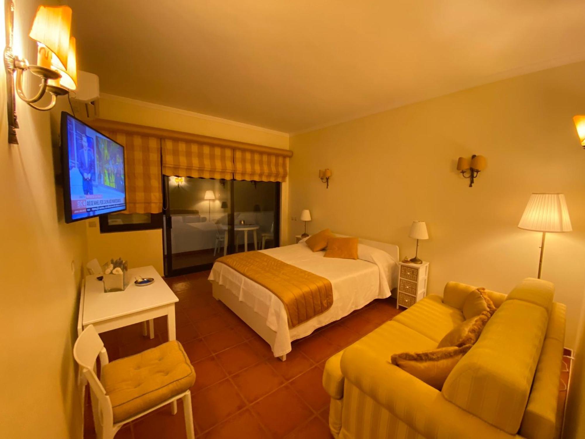 Ferienwohnung Alvor Seven Exterior foto